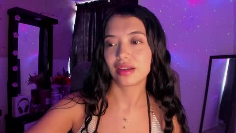 Snapshot of adorabolt chatting on March 1, 9:48 pm Stormi online show from March 1, 9:48 pm