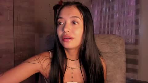 Snapshot of adorabolt chatting on March 10, 8:23 pm Stormi online show from March 10, 8:23 pm