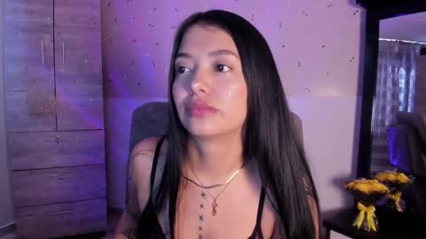 Snapshot of adorabolt chatting on September 26, 2:21 pm Stormi online show from September 26, 2:21 pm