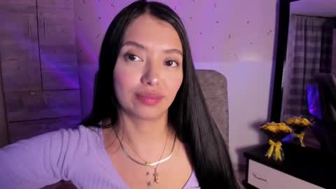 Snapshot of adorabolt chatting on October 1, 12:16 am Stormi online show from October 1, 12:16 am