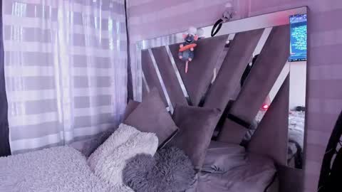 Snapshot of adorabolt chatting on October 8, 8:28 pm Stormi online show from October 8, 8:28 pm