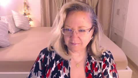 Cryna online show from February 26, 4:25 am