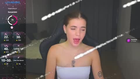 Adriana online show from November 2, 2:03 am