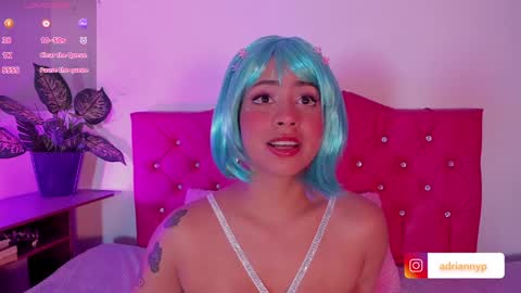 adrianny online show from December 4, 11:24 pm