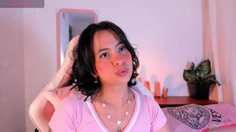 adrianny online show from October 30, 2:46 am