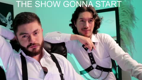 Snapshot of adrianwilliams_ chatting on December 11, 8:18 pm Adrian Williams online show from December 11, 8:18 pm