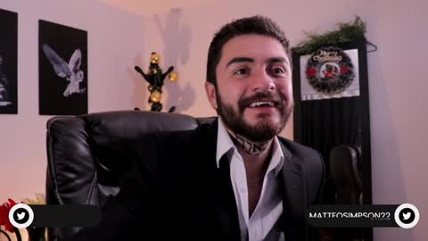 Snapshot of adrianwilliams_ chatting on December 30, 10:45 pm Adrian Williams online show from December 30, 10:45 pm