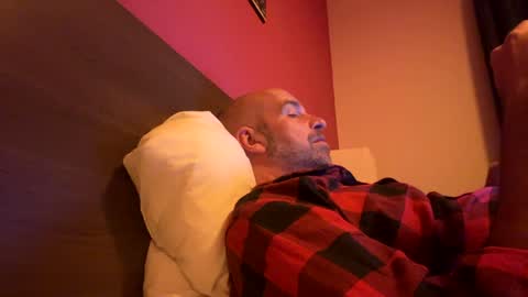 adrienfromparis online show from January 22, 8:17 pm