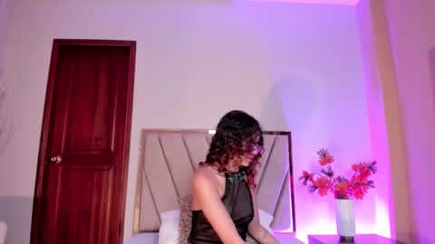 aelinduvalier online show from November 21, 1:04 am