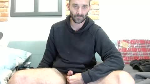 Snapshot of aeroplan1 chatting on December 31, 4:57 pm aeroplan1 online show from December 31, 4:57 pm