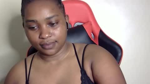 stella online show from November 26, 4:30 pm