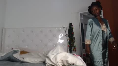 CIARA online show from February 10, 1:03 am