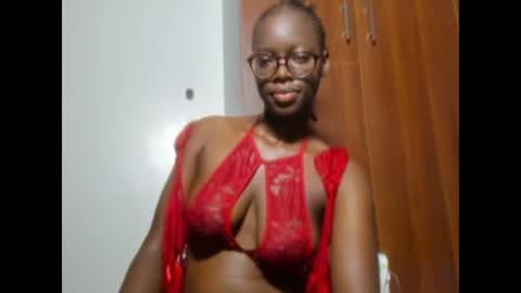 Leah online show from December 2, 11:40 pm