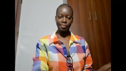 Leah online show from February 24, 12:41 am