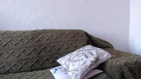 Snapshot of agatha_moore_ chatting on March 3, 2:36 am Agatha online show from March 3, 2:36 am