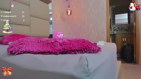 LUNNA online show from December 12, 6:36 am