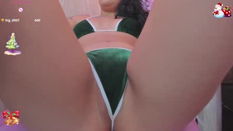 LUNNA online show from December 20, 8:45 pm