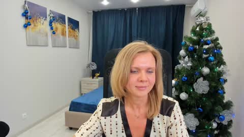 Agatha online show from December 27, 2:04 am