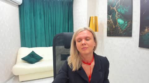 Agatha online show from February 1, 10:15 am