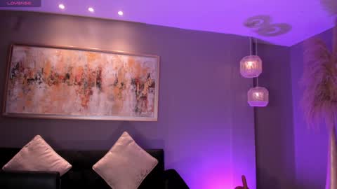 Agatha online show from January 9, 6:36 pm