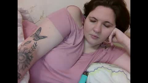 Snapshot of aglaya_fame chatting on December 28, 6:40 pm Aglaya Fame online show from December 28, 6:40 pm