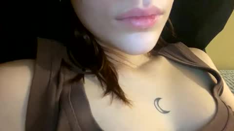 Snapshot of agnes_your chatting on October 4, 7:34 pm Agnes online show from October 4, 7:34 pm