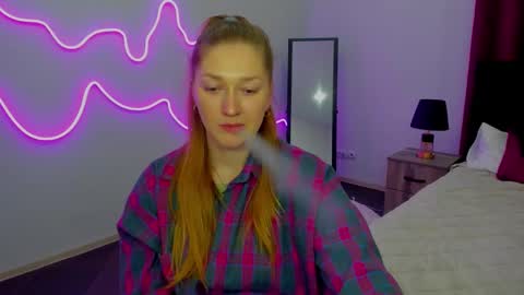 Snapshot of agnesarden chatting on March 10, 7:50 pm AgnesArden online show from March 10, 7:50 pm