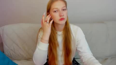 Snapshot of agnesarden chatting on November 8, 6:51 pm AgnesArden online show from November 8, 6:51 pm