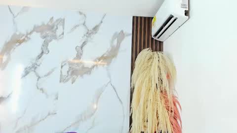 Aida  online show from February 25, 6:31 pm