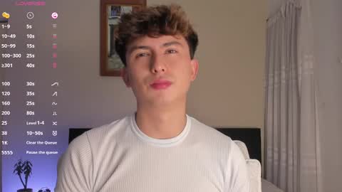 A H  online show from December 3, 1:41 am