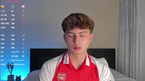 A H  online show from December 4, 1:14 am