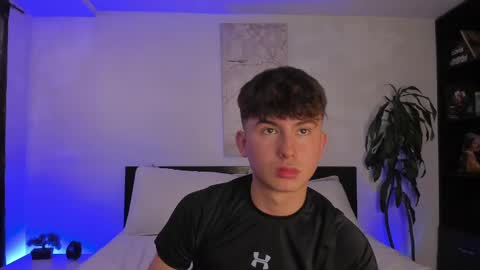 A H  online show from January 29, 7:22 pm