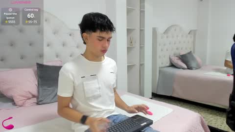 Aiden  online show from January 28, 11:49 am