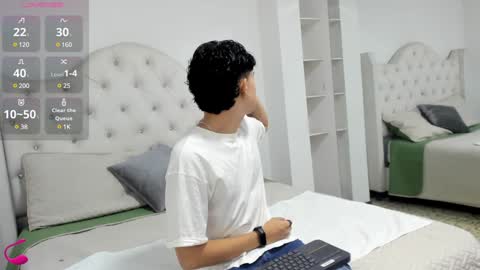 Aiden  online show from February 3, 12:03 pm