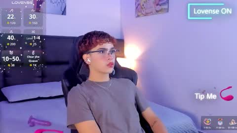 Aiden  online show from September 23, 12:30 pm