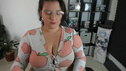 Catalina online show from January 2, 12:24 pm