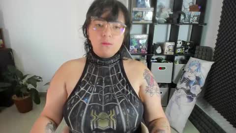 Catalina online show from January 25, 12:37 pm