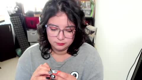 Catalina online show from October 16, 1:01 pm