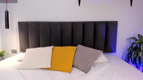 Snapshot of ailanacortes chatting on October 30, 11:55 am ailanacortes online show from October 30, 11:55 am