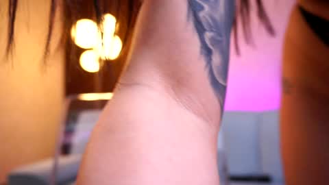 Lora online show from December 22, 9:11 am