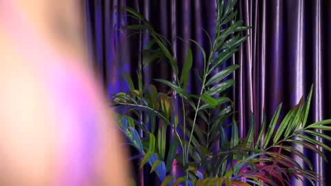 Lora online show from December 30, 6:20 am