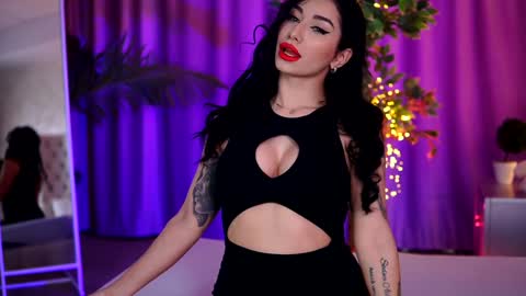 Lora online show from January 16, 6:25 am