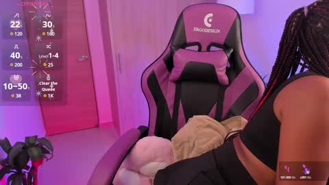 Snapshot of aisharose_ chatting on February 4, 2:07 am Aisha online show from February 4, 2:07 am