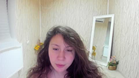 Aisha online show from January 17, 4:39 am