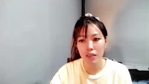 aisuchan online show from December 3, 3:21 pm