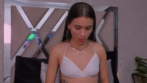 little aitana  online show from January 20, 12:39 pm