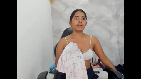 Snapshot of aitanacortes chatting on October 6, 1:41 pm aitana online show from October 6, 1:41 pm