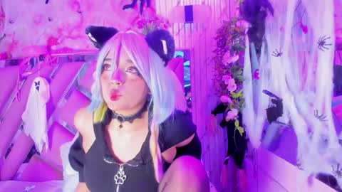 akane hikari  online show from November 19, 3:39 am