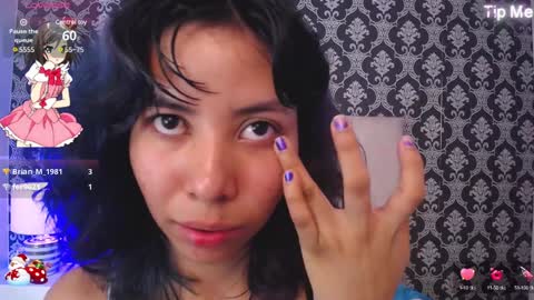 A K A N E  U W U online show from December 9, 7:07 pm