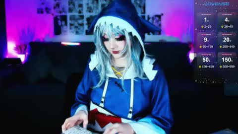 Snapshot of aki__ra chatting on October 5, 10:18 pm Aki online show from October 5, 10:18 pm